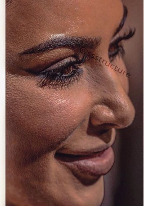 Kim Kardashian de cerca y sin photoshop