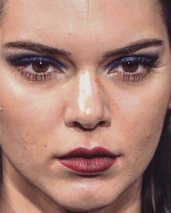 Kendall Jenner de cerca y sin photoshop