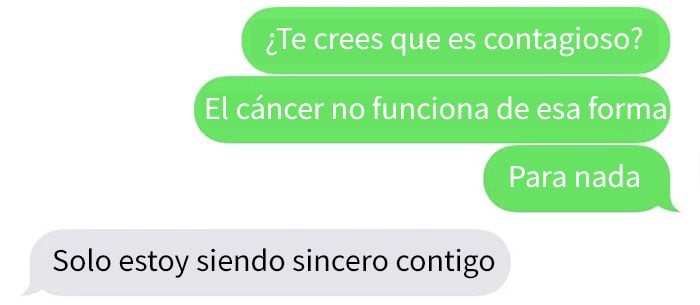 Conversación en whatsapp de un chico y una chica que le revela que tiene cáncer 