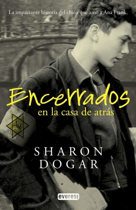 portada de libro en blanco y negro 