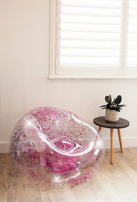 sillon inflable plástico con glitter brillo rosa 