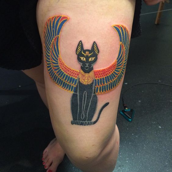 Tatuaje egipcio de gato