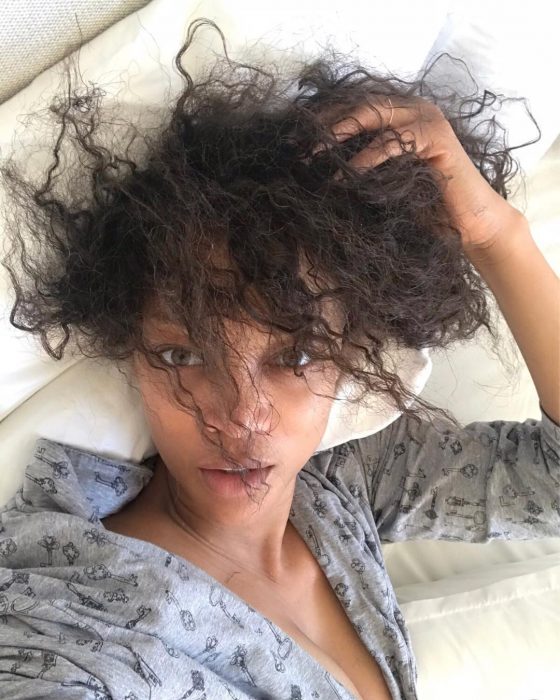 Tyra Banks sin peluca ni maquillaje
