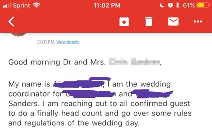 Mensaje que recibió un invitado a una boda del organizador