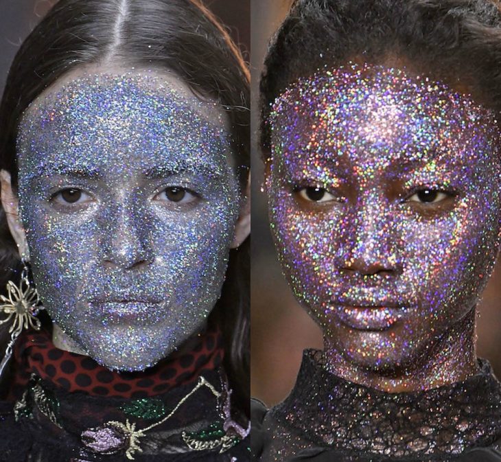 Mujeres con glitter en toda la cara