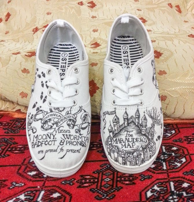 Tenis con diseño de Harry Potter