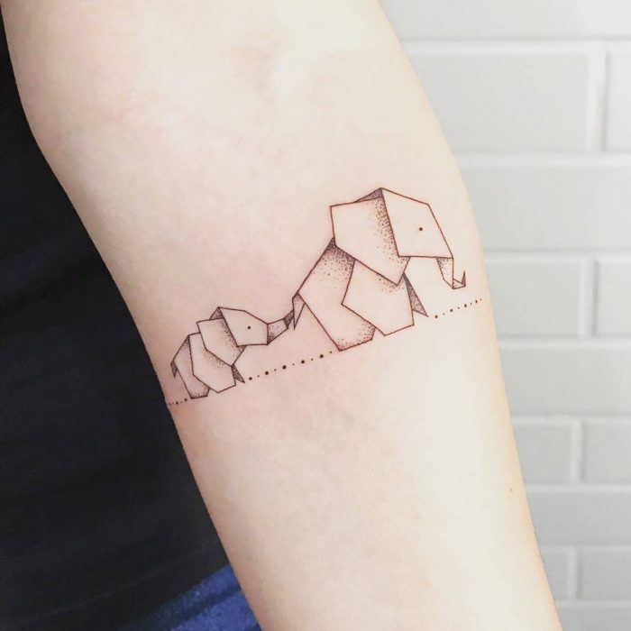 Tatuajes de elefantes de origami