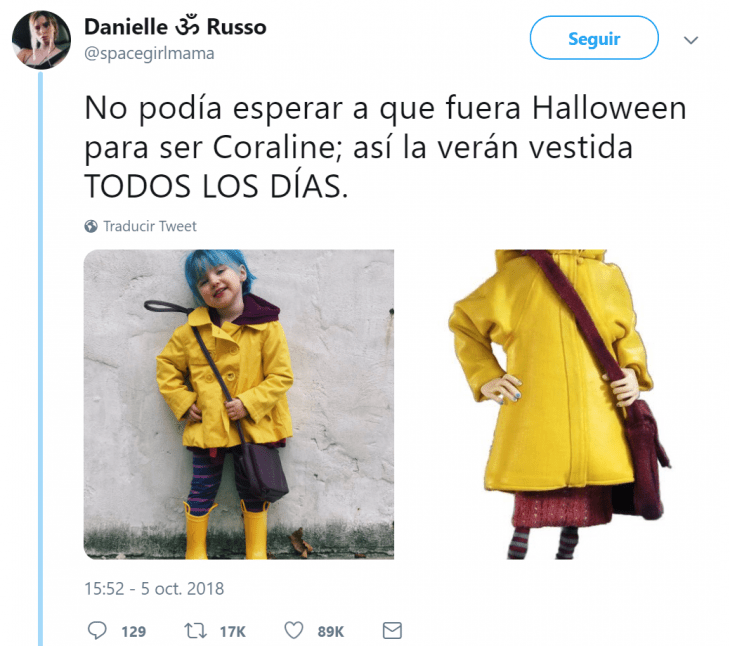 niña con traje de Coraline 