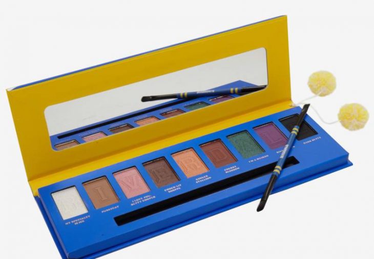 set de sombras de colores azul y amarillo 