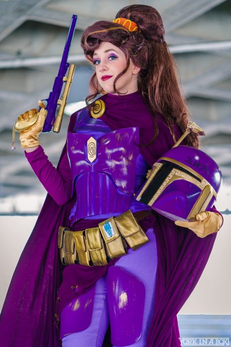 Cosplay de Megara combinado con Star Wars