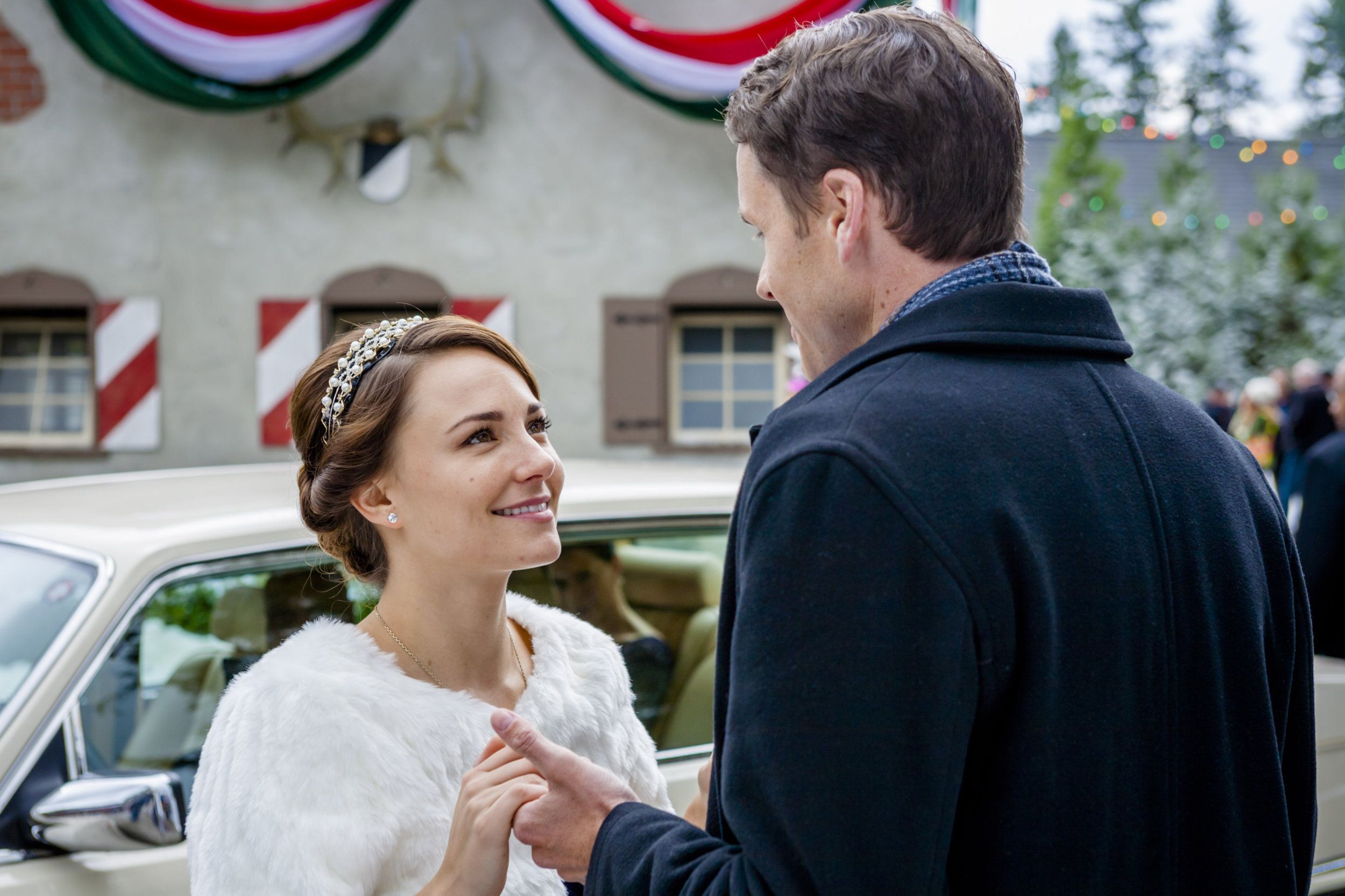 Про принцев и простых девушек. Холмарк про принцев. Про принцев и простых девушек. Дарси уилсон. Про принцев и простых девушек.