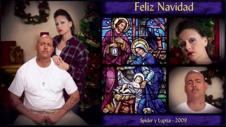 Familia envía tarjetas vergonzosas de Navidad cada año