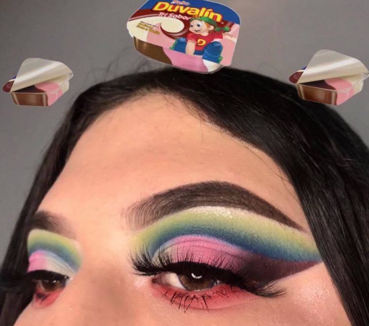 mujer con maquillaje de instagram duvalin 