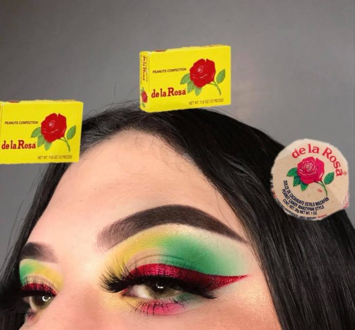 mujer con maquillaje de instagram mazapan 