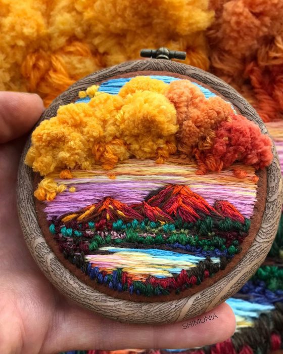 Artista rusa, Vera Shimunia, borda increíbles mini paisajes con estambre y aguja