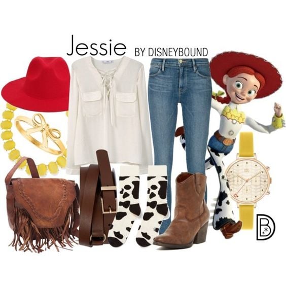 Outfits inspirados en Jessie de Toy Story Disney, bolsa, cinto y botines café, pantalón de mezclilla, reloj amarillo, blusa blanca y sombrero rojo