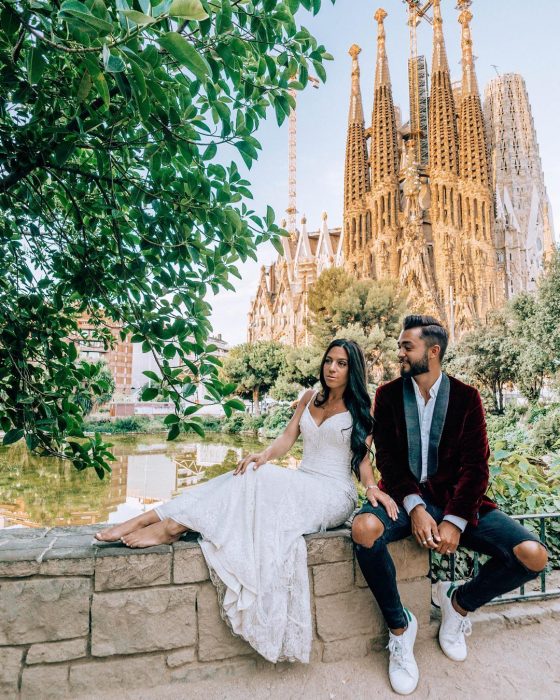 Pareja de recién casados viajan un año por el mundo en su luna de miel