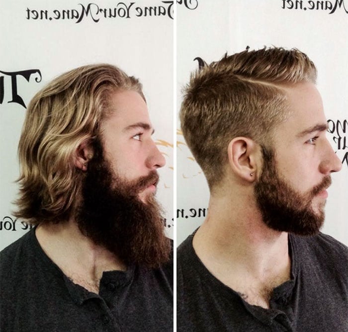 chico mirando de perfil