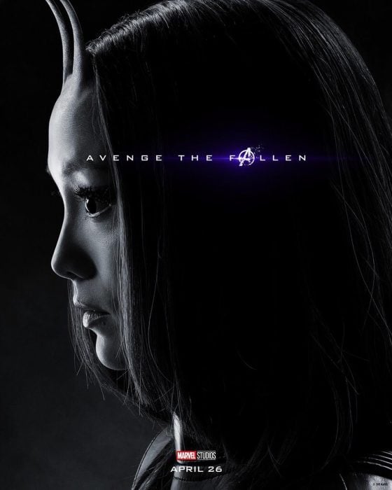Chica con antenas y ojos grandes, de perfil, Mantis, Pom Klementieff, Póster oficial de la película Avengers Endgame