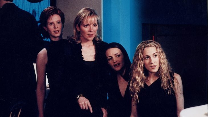 Las actrices Cynthia Nixon, Kim Cattrall, Kristin Davis y Sarah Jessica Parker respectivamente en la serie Sex And The City