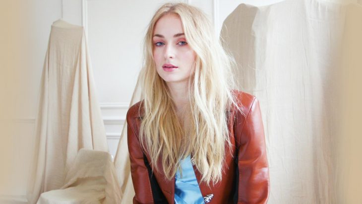 Sophie Turner en una sesión fotográfica