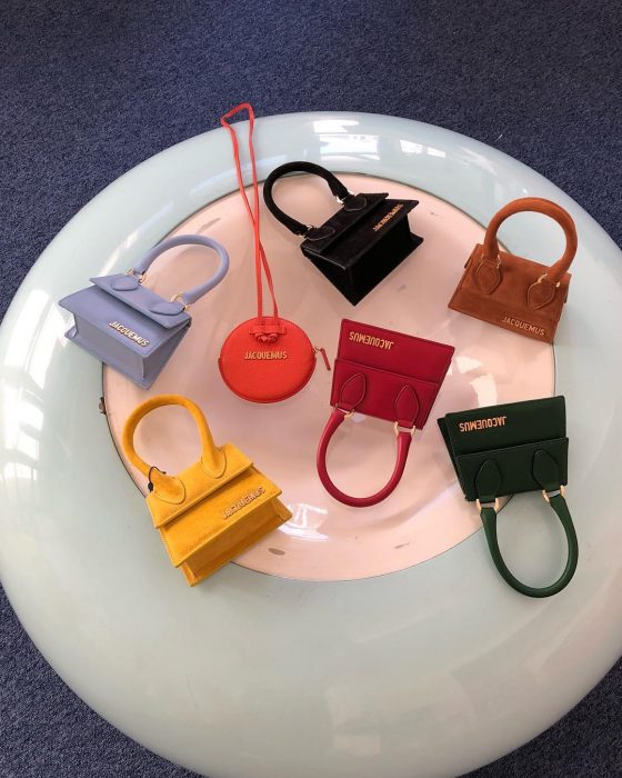 Mini bolsos creados por Jaquemus