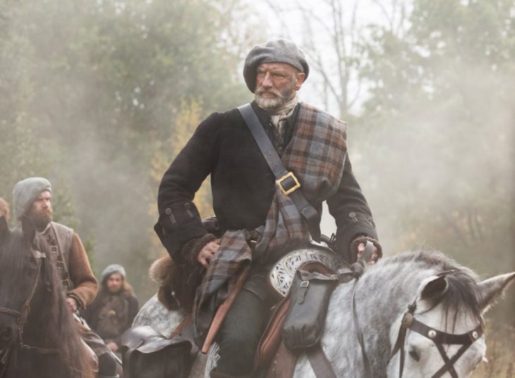 El actor Graham McTavish interpretando al personaje Dougal MacKenzie en Outlander