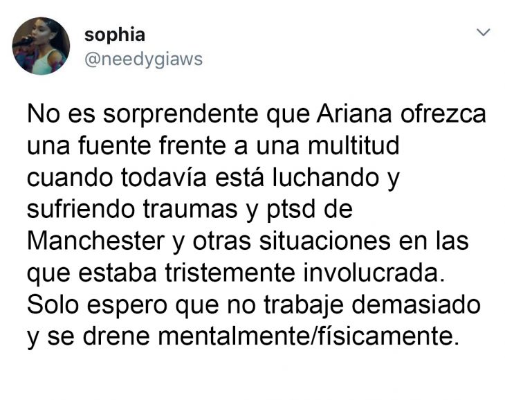 Tuit que habla sobre la preocupación de la enfermedad de Ariana Grande