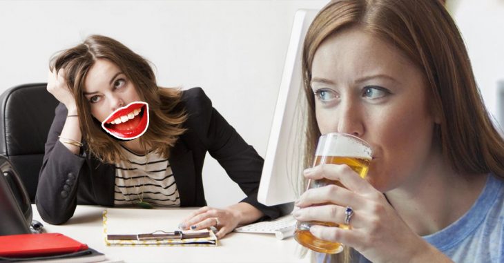 Portada Fingir una sonrisa en el trabajo conlleva a problemas de alcoholismo