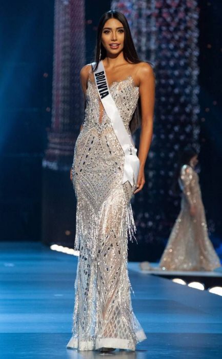 La modelo Joyce Prado en el concurso Miss Universo 2018