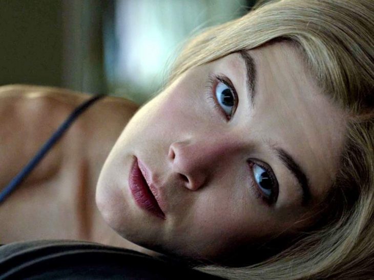 La actriz Rosamund Pike en la cinta Perdida