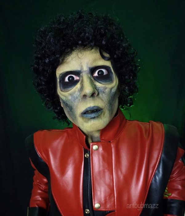 Brenna Mazzoni maquillada como zombie, Michael Jackson