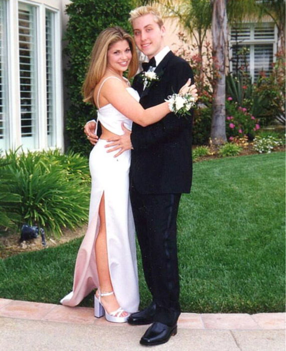 Danielle Fishel y Lance Bass en su boda