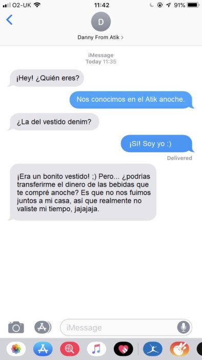 Chica lo rechaza y él le manda un mensaje para que le pague las bebidas que le compró