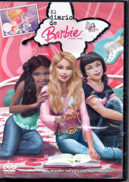 Poster del DVD de la película diarios de Barbie. Tres chicas sentadas en la cama conversando. 