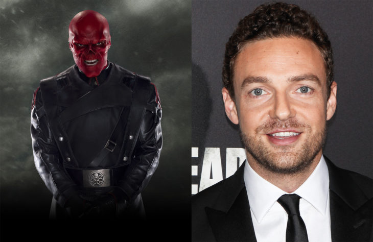 Ross Marquand interpretando el personaje de Red Skull en Avengers