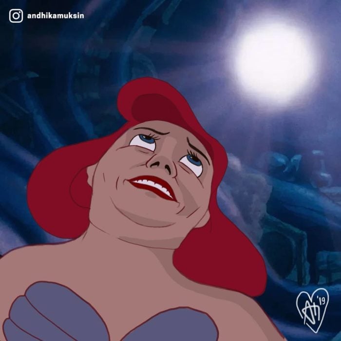 Artista Andhika Muksin recrea personajes Disney; selfie de Ariel desde abajo con papada