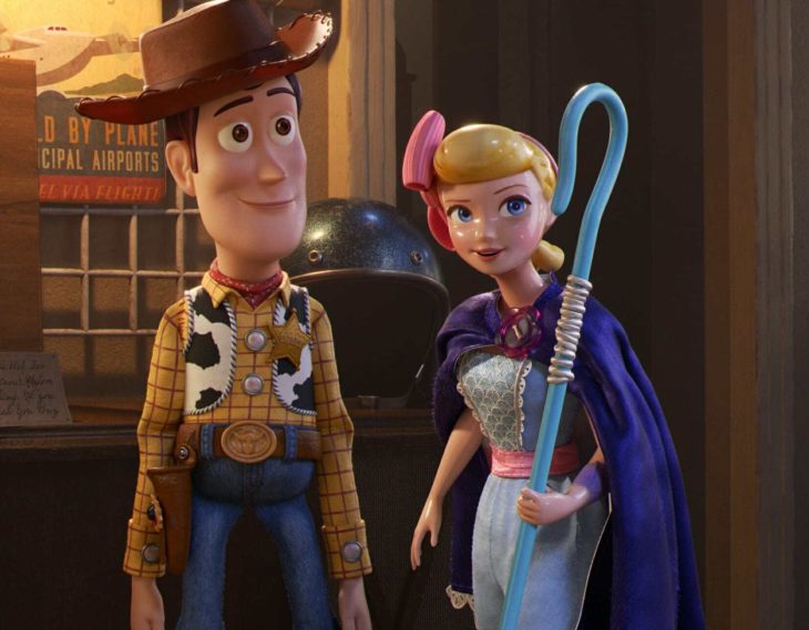 Escena de la película Toy Story 4. Woody junto a la obejera Bo peep