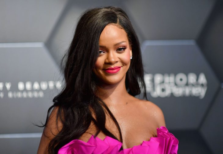 Rihanna durante un evento de la presentación de Fenty Beauty 