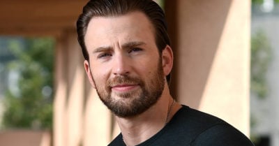 Chris Evans arremete contra un grupo que organizaba marcha del “Orgullo Hetero” en Boston