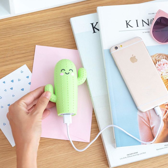 Cargador portátil para celular de cactus kawaii