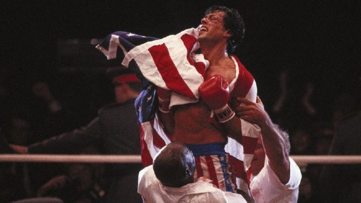 Datos sobre películas; Rocky IV en el ring con la bandera de Estados Unidos