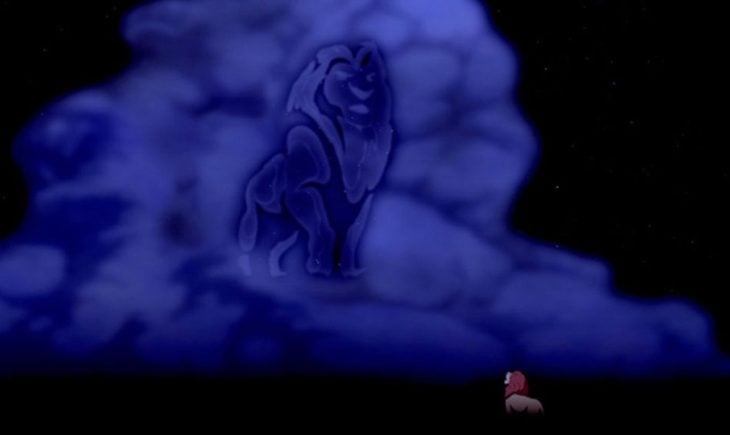 Curiosidades de la película de Disney, El rey León de 1994; nubes en forma de Mufasa en el cielo