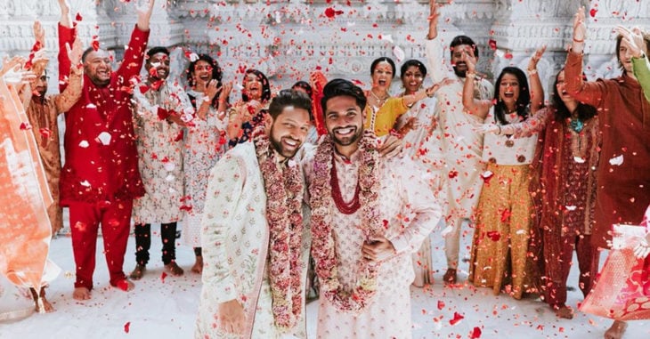 Esta pareja celebró su boda gay con una ceremonia tradicional hindú