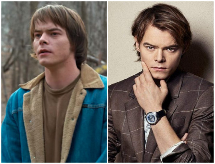 Charlie Heaton tímido a mitad del bosque y modelando un reloj