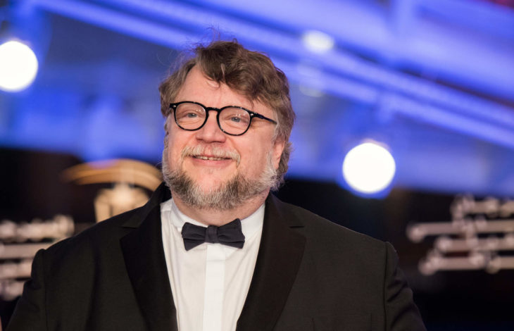 Guillermo del Toro destaca por ayudar económicamente a jóvenes mexicanos