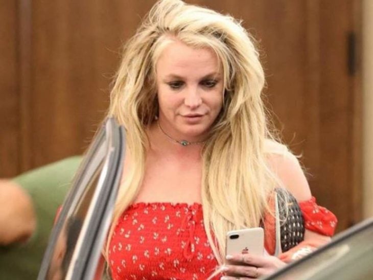 Britney Spears subida de peso y descuidada
