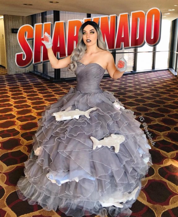 Mira Park hace divertidos cosplays; disfraz de película Sharknado