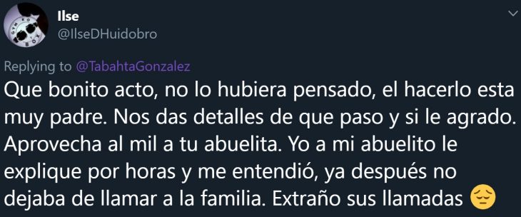 Usuaria de Twitter dibuja instructivo para que su abuela aprenda a usar el celular