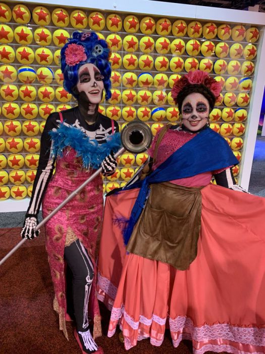 Cosplay inspirado en Coco en la Expo D23, Disney